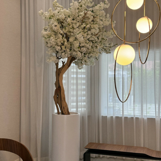 mate beige st. tropez jarrón con blanco cerezo flor árbol